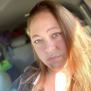 Meet your Posher, Tarah